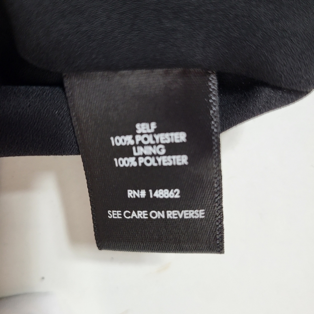 Torrid Sophie Black Sleeveless Blouse - Picture 4 of 9
